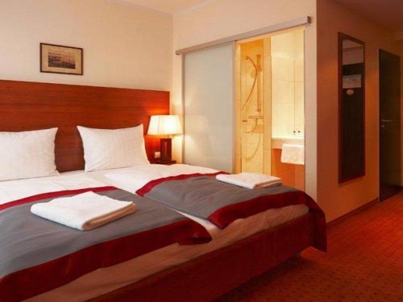 Ivbergs Hotel Messe Nord Berlin Ngoại thất bức ảnh